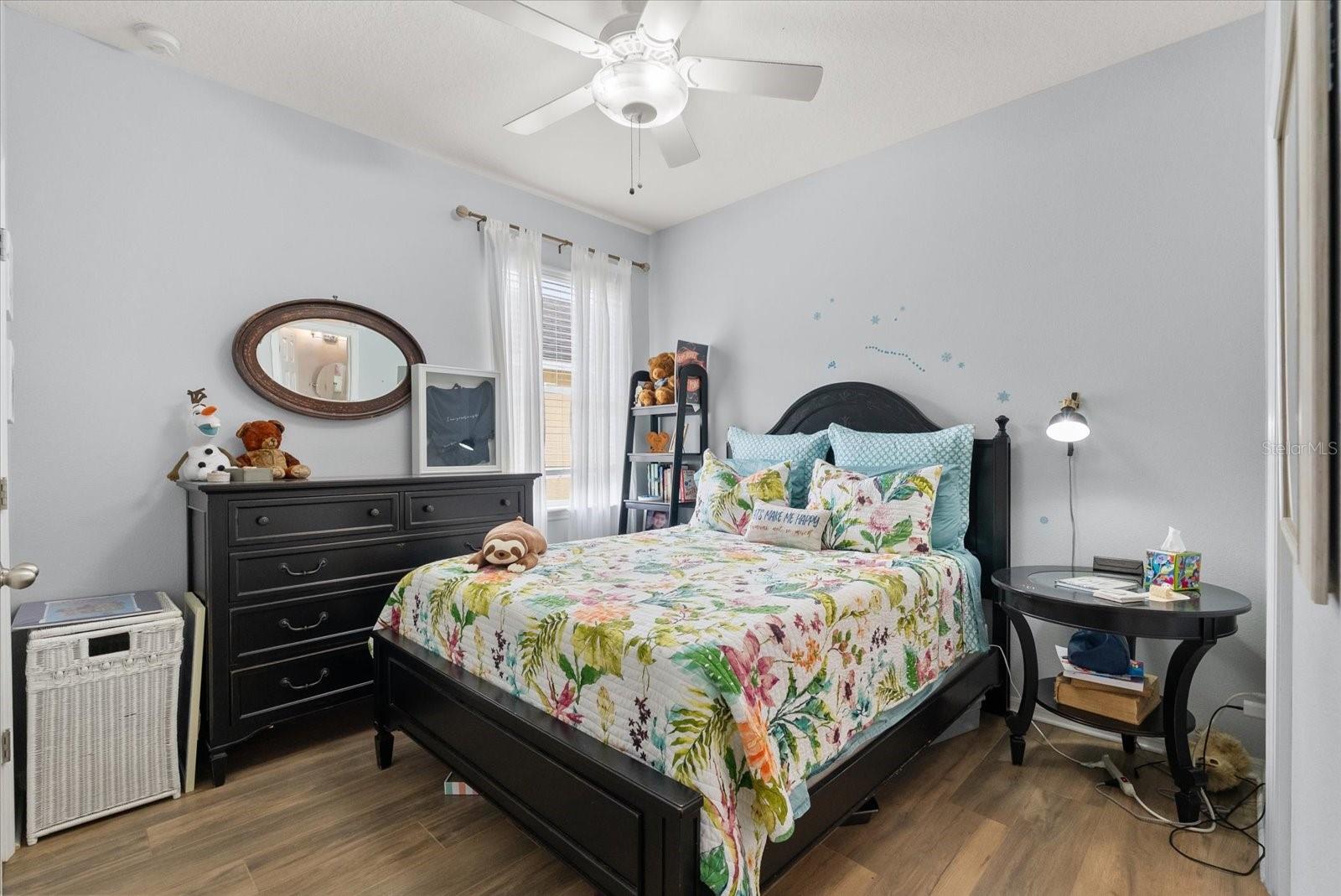 Image 24 of 41 For 2445 Pickford Circle