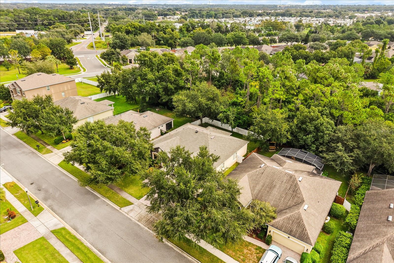 Image 38 of 41 For 2445 Pickford Circle