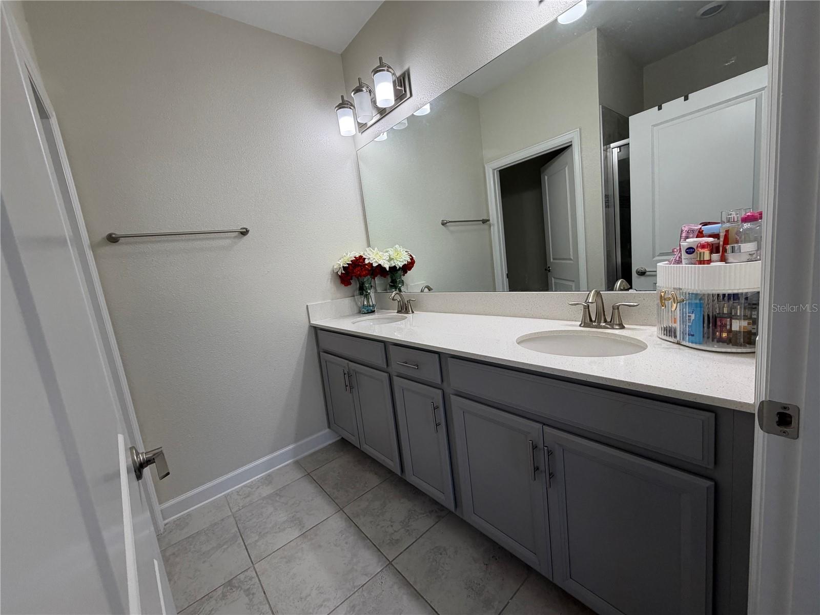 Image 5 of 19 For 11872 Metaphor Alley