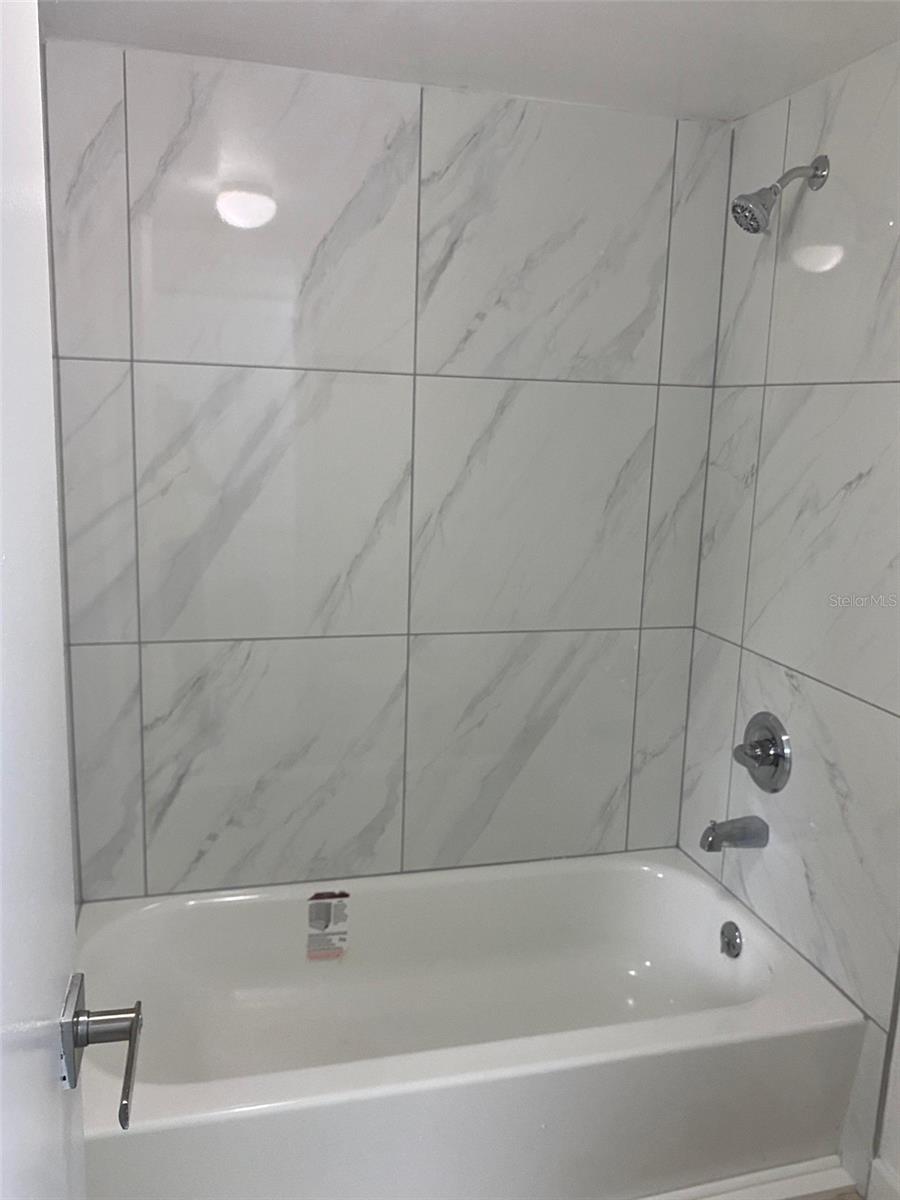 Image 13 of 14 For 4512 Commander Drive 1727