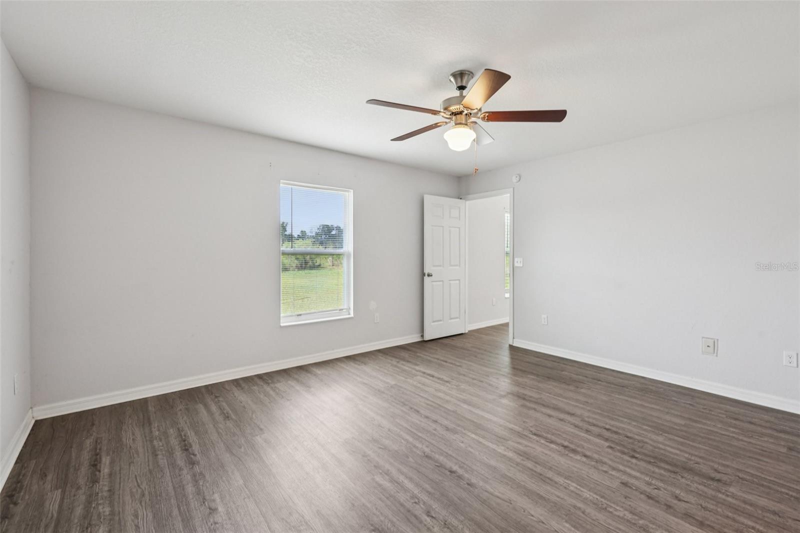 Image 10 of 23 For 5 Laurel Pass Court