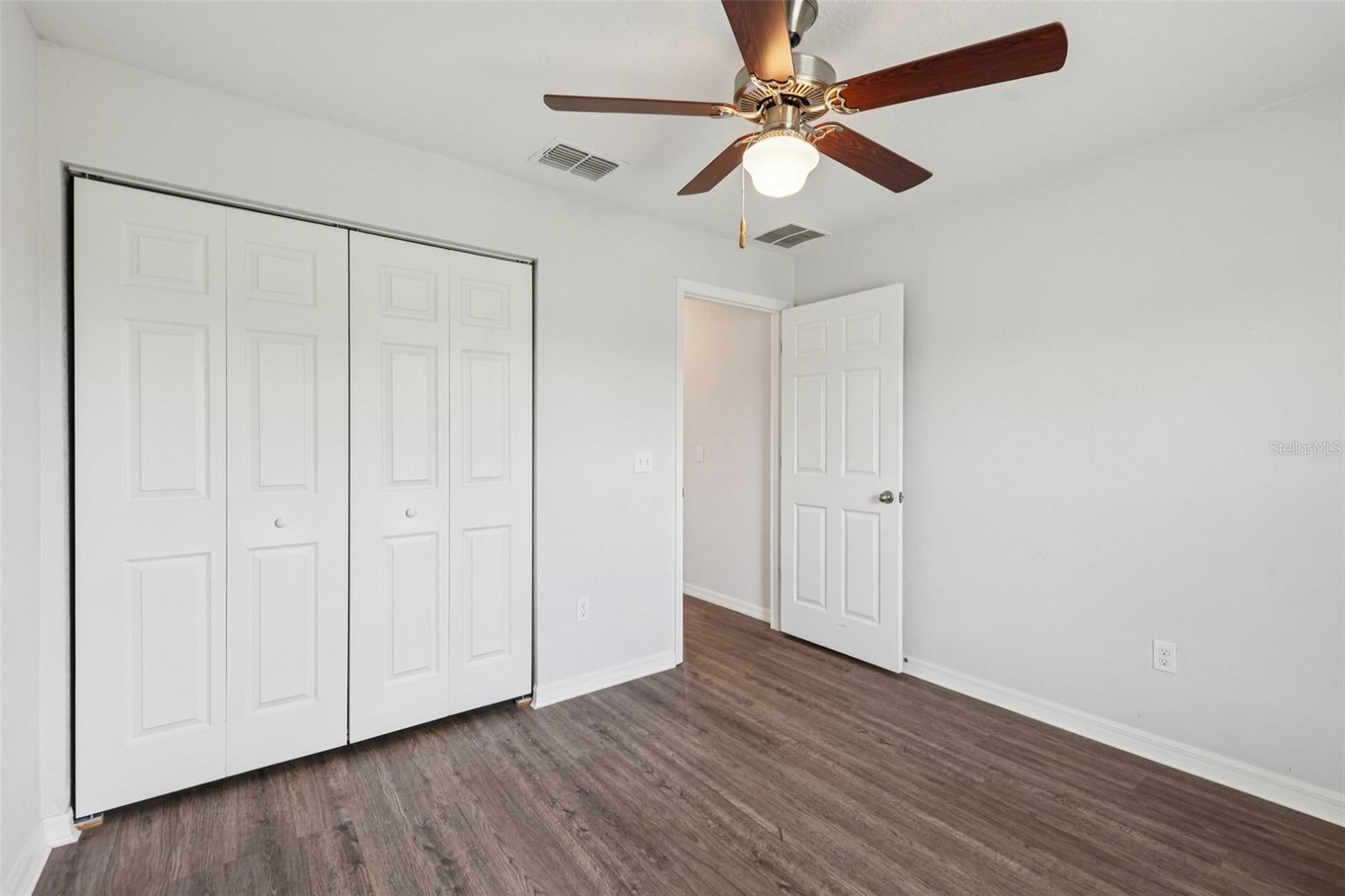 Image 19 of 23 For 5 Laurel Pass Court