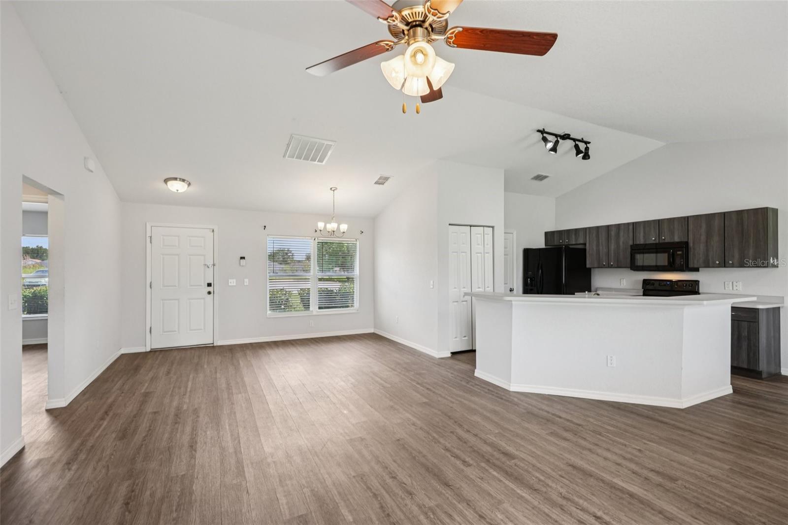 Image 5 of 23 For 5 Laurel Pass Court