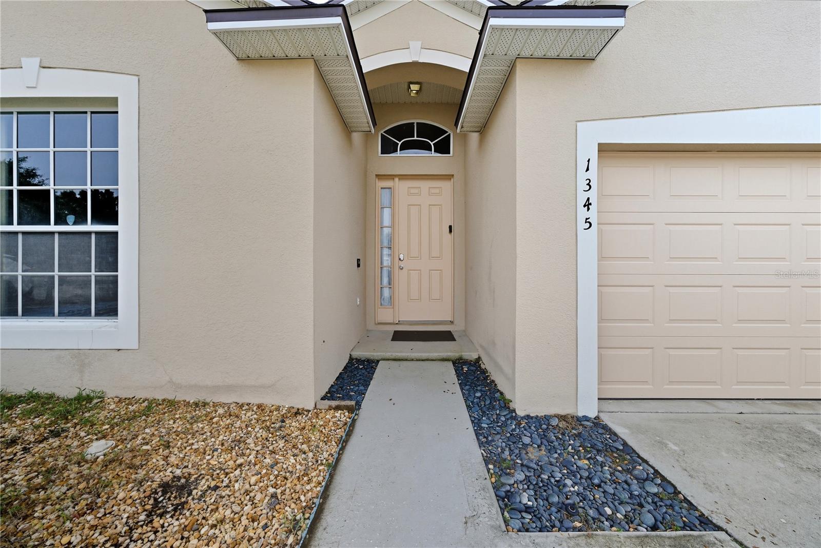 Image 38 of 51 For 1345 Knollwood Drive