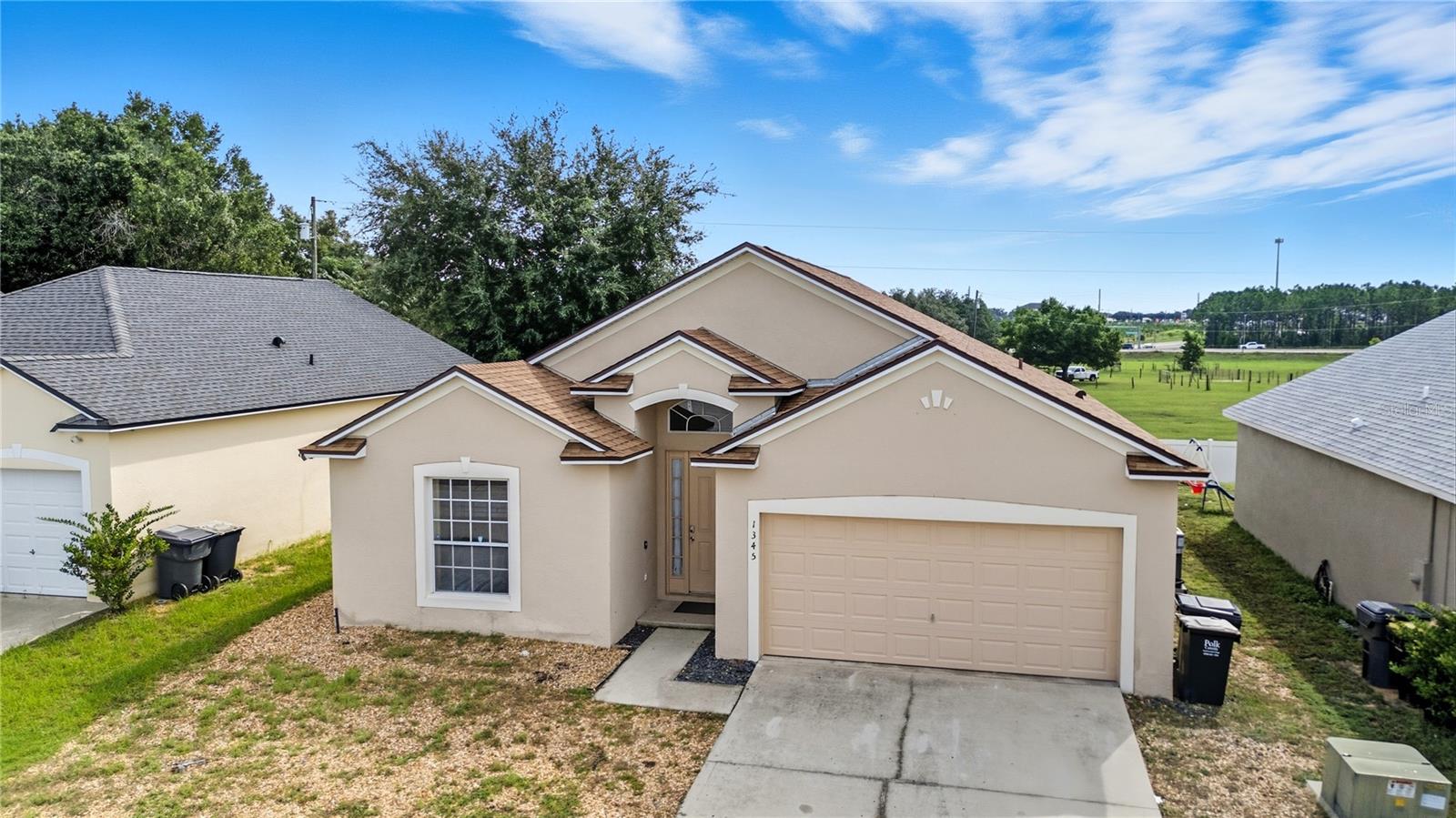 Image 5 of 51 For 1345 Knollwood Drive