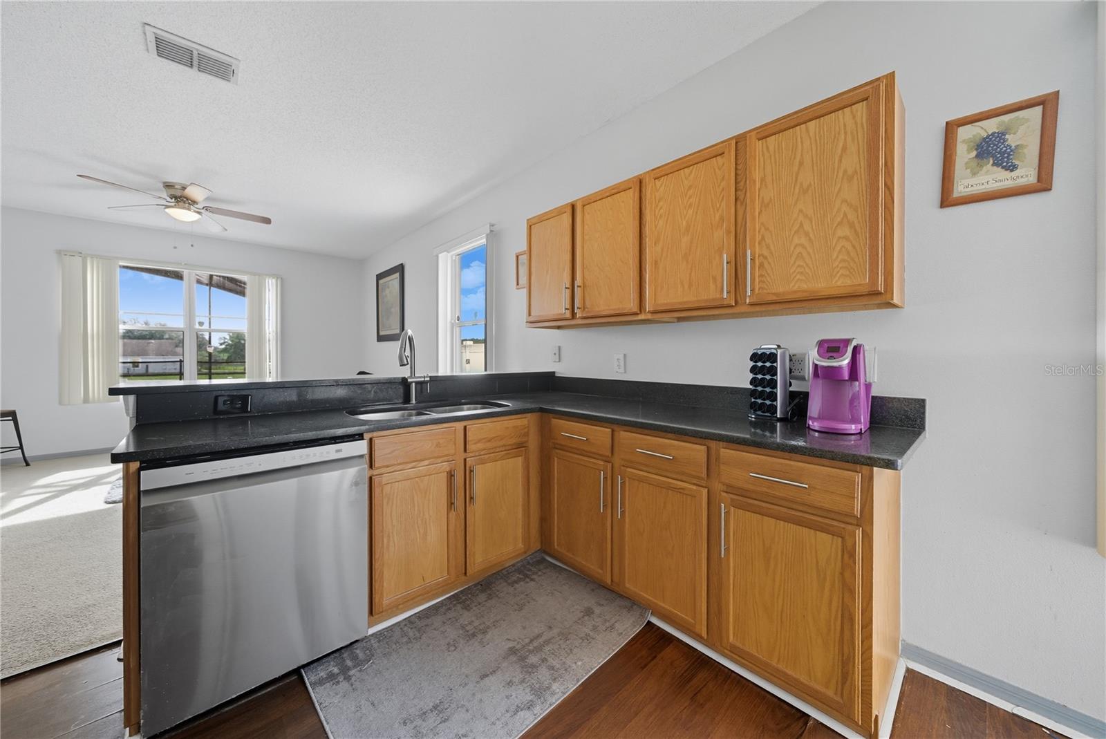 Image 7 of 51 For 1345 Knollwood Drive