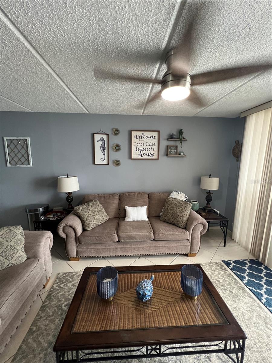Image 15 of 40 For 4453 Atlantic Avenue 208