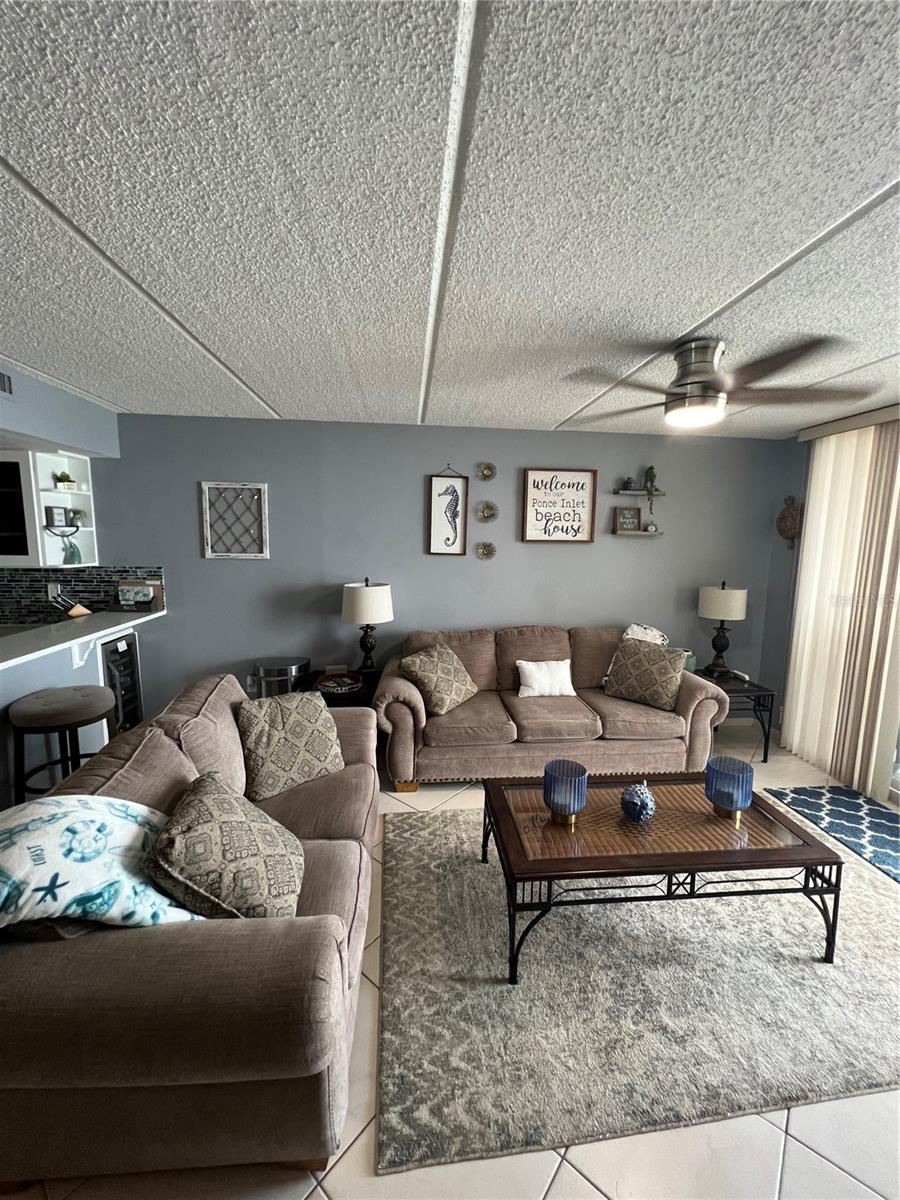 Image 16 of 40 For 4453 Atlantic Avenue 208