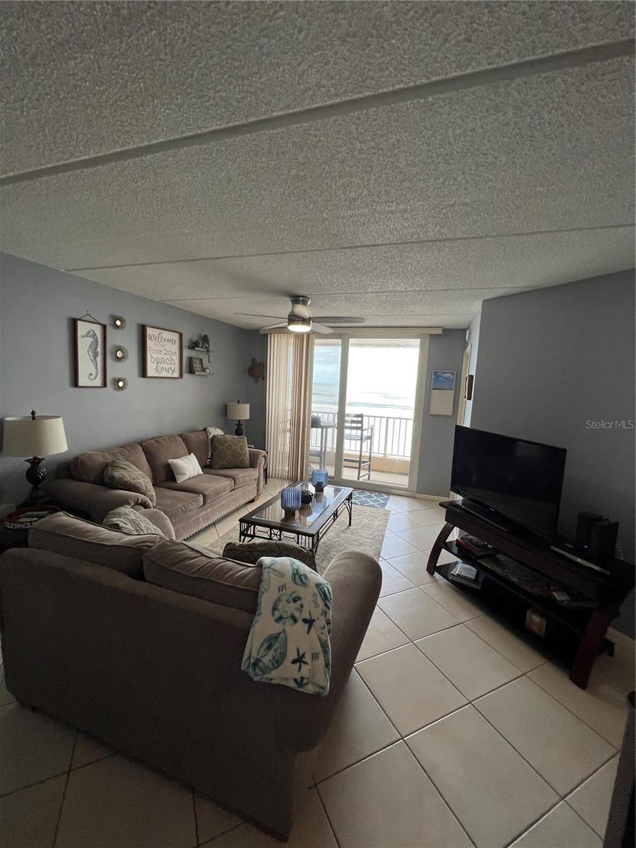 Image 20 of 40 For 4453 Atlantic Avenue 208