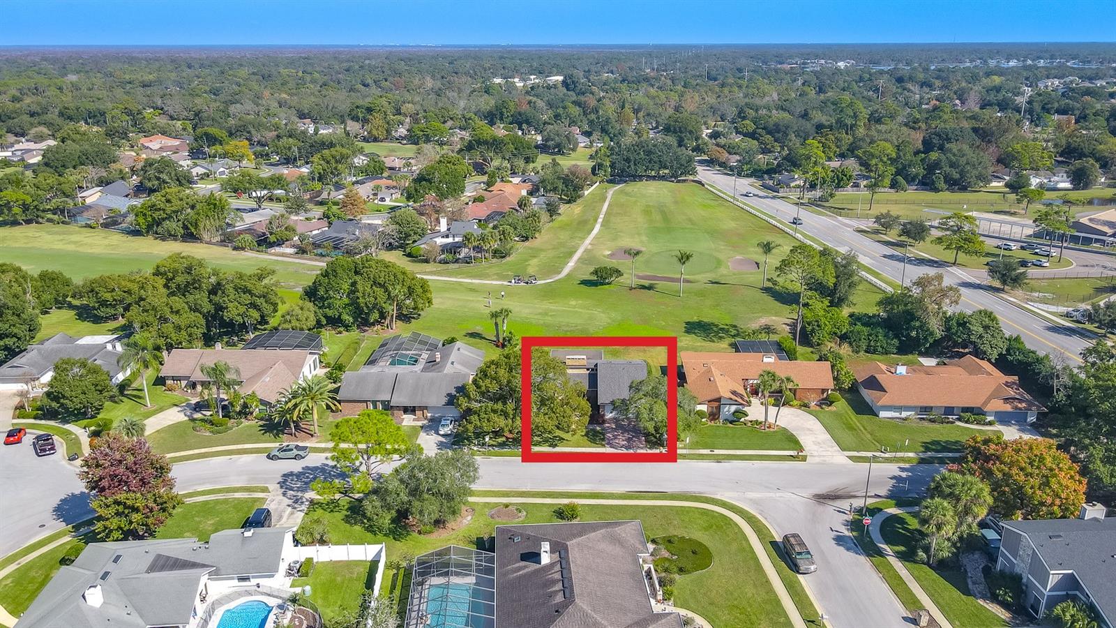 Image 2 of 36 For 320 Cambridge Drive