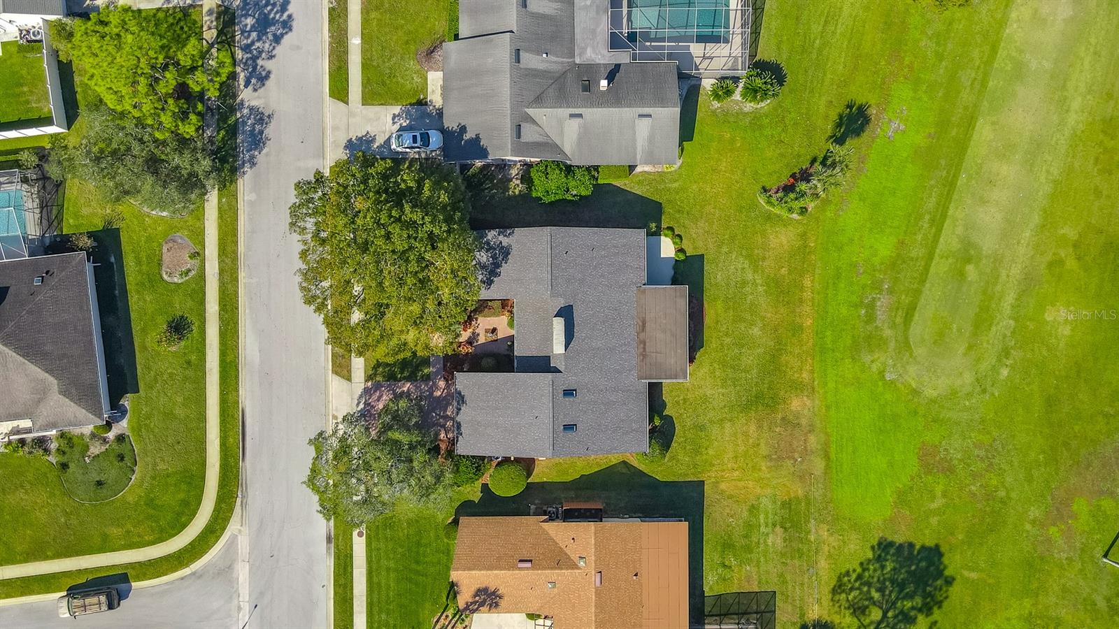 Image 34 of 36 For 320 Cambridge Drive