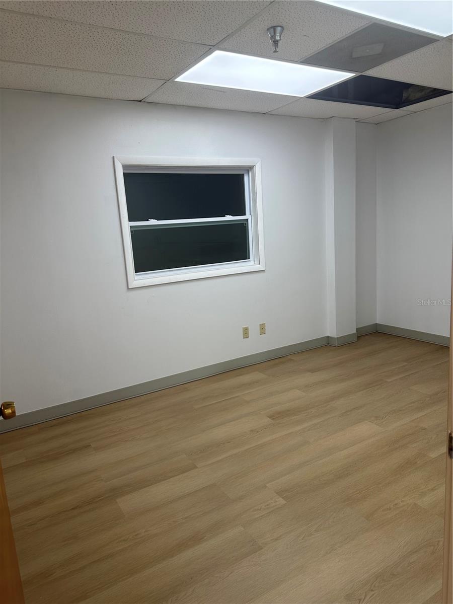 Image 10 of 12 For 215 Altamonte Commerce Boulevard 1406