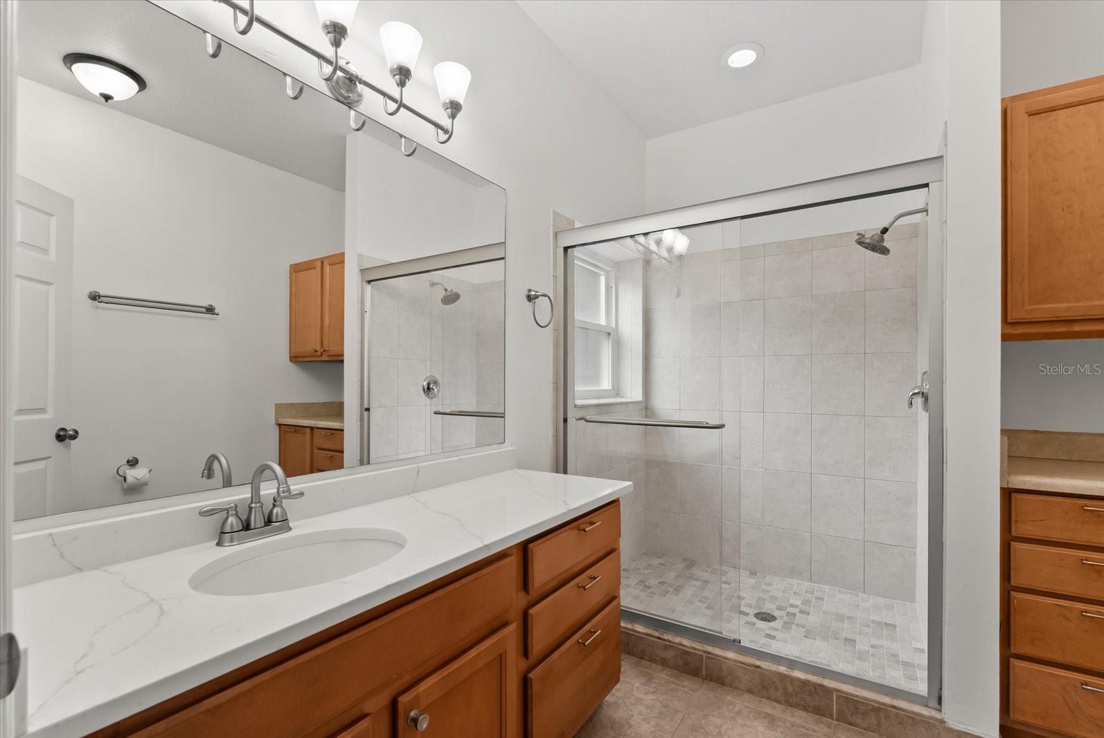 Image 20 of 26 For 471 Augustine Court