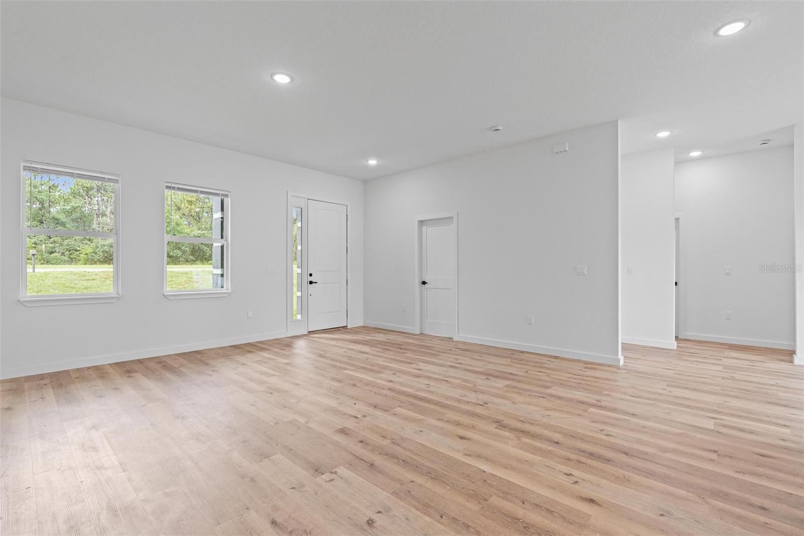 Image 27 of 29 For 8690 Se 161 Street
