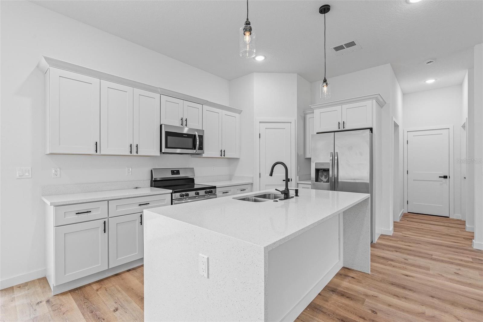 Image 5 of 29 For 8690 Se 161 Street