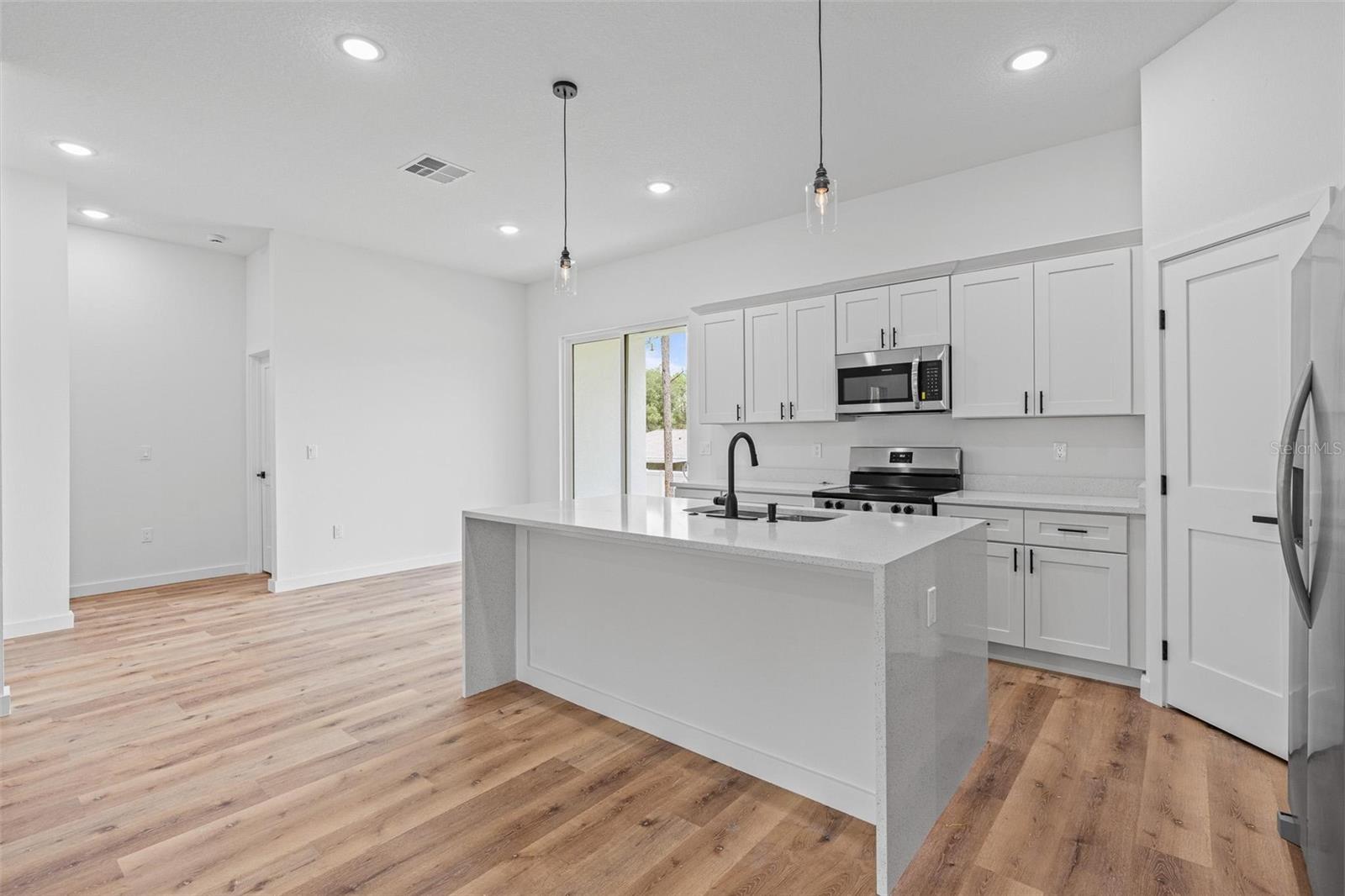 Image 6 of 29 For 8690 Se 161 Street