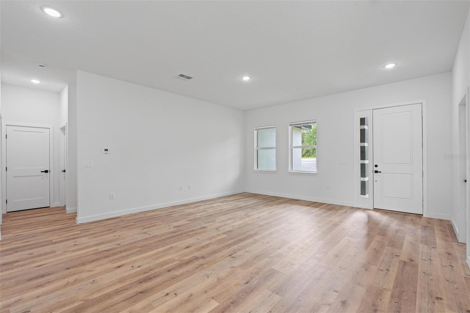 Image 9 of 29 For 8690 Se 161 Street