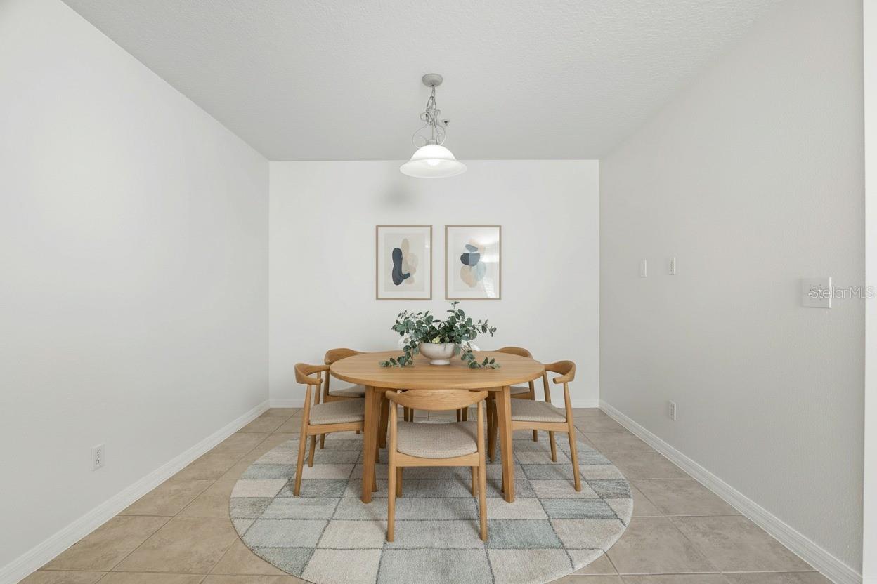 Image 6 of 34 For 521 Interlude Lane H