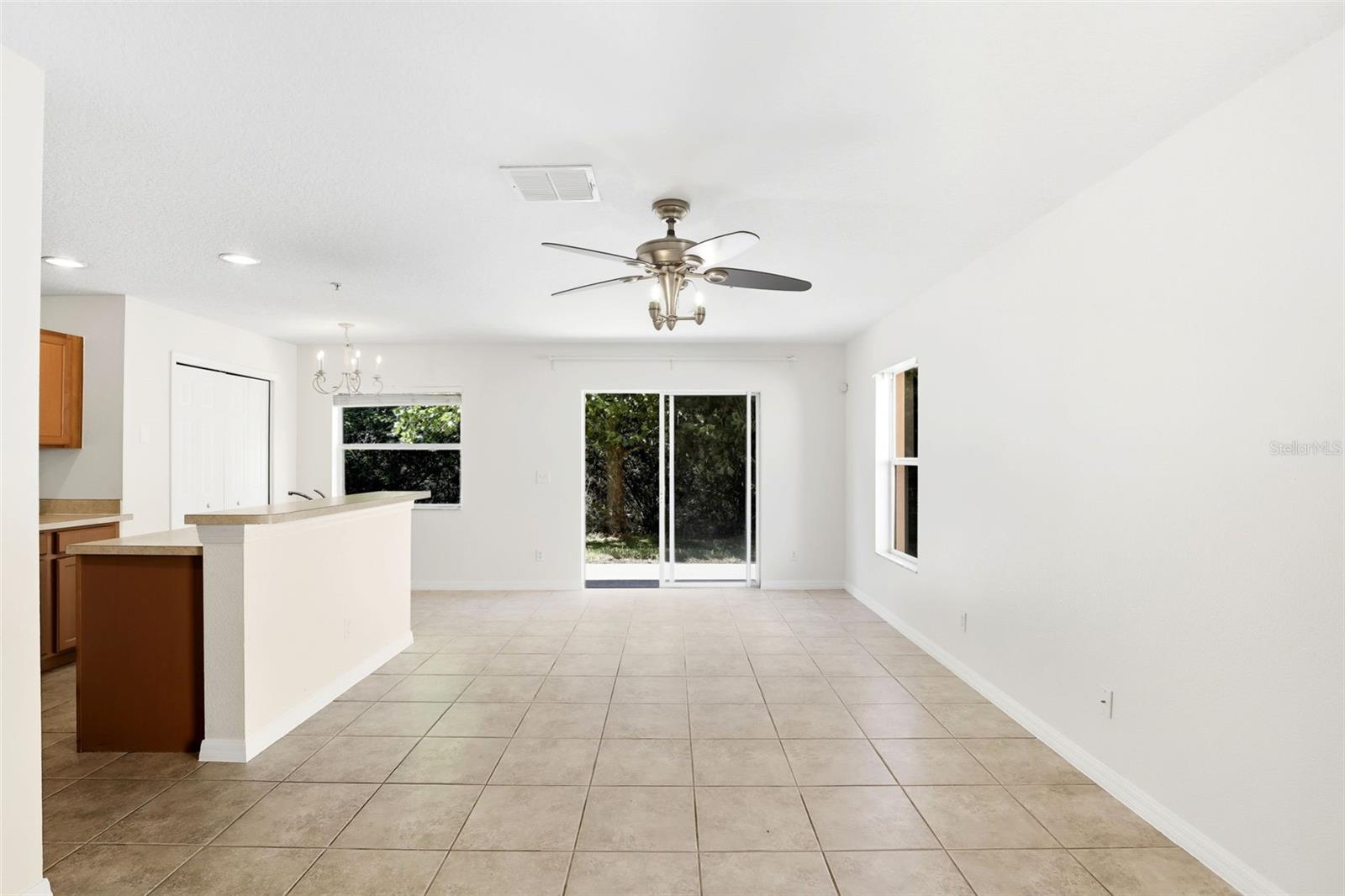 Image 8 of 34 For 521 Interlude Lane H