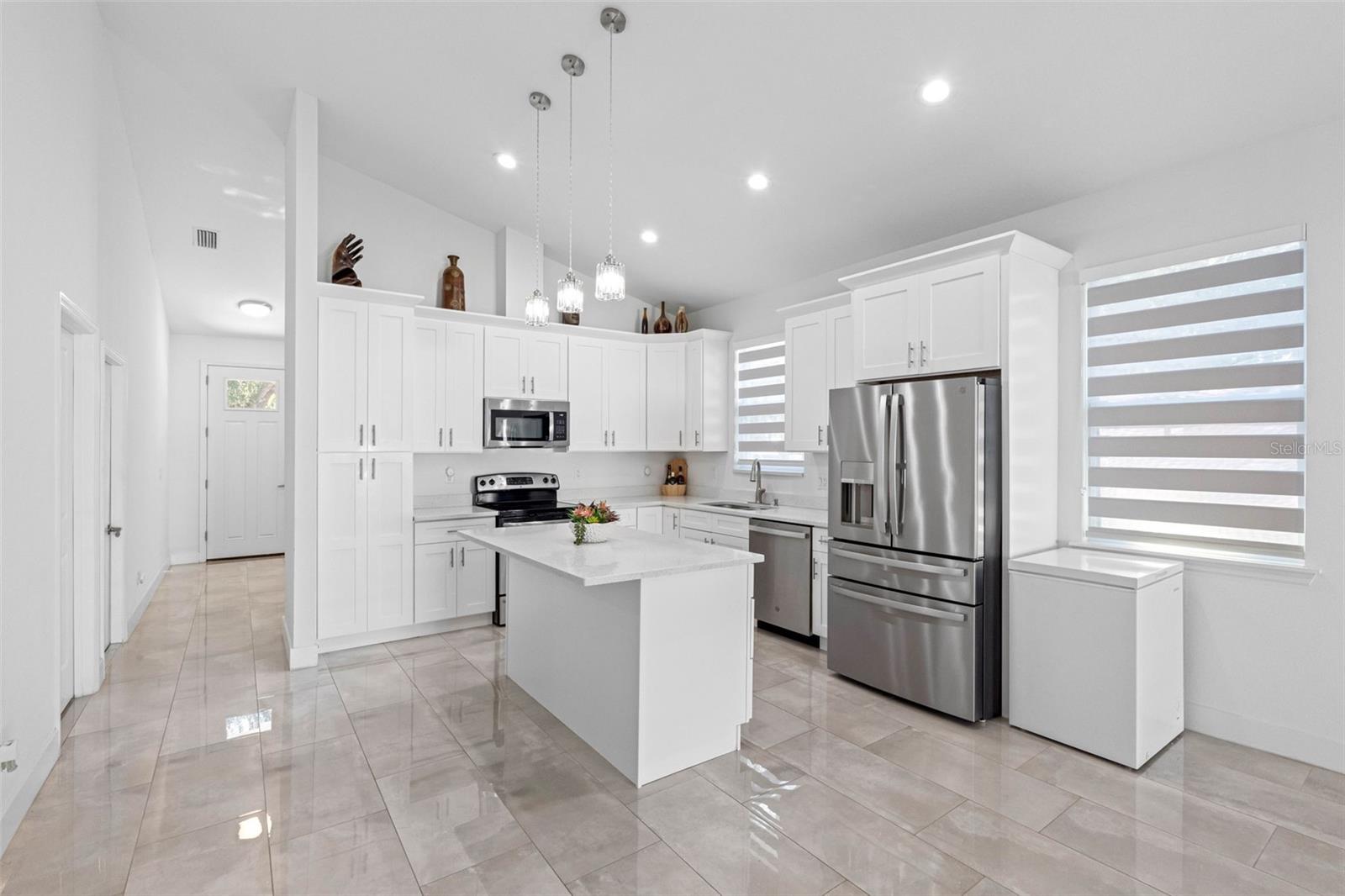 Image 10 of 64 For 8920 Newport Avenue
