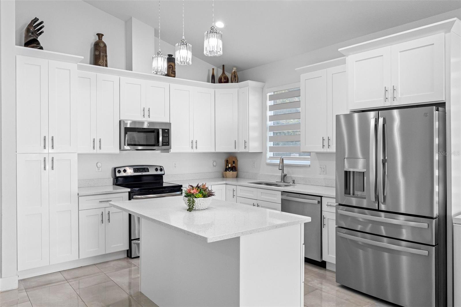 Image 7 of 64 For 8920 Newport Avenue