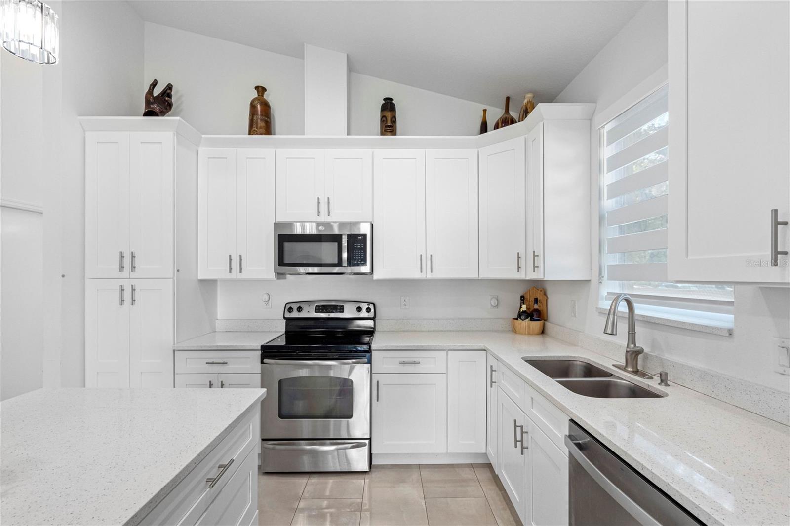 Image 8 of 64 For 8920 Newport Avenue