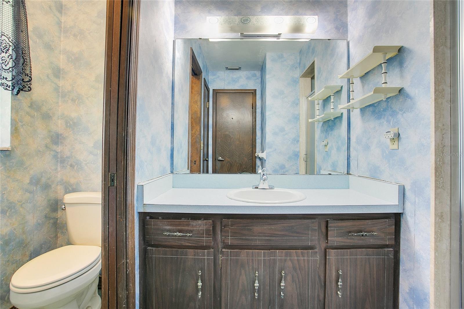 Image 20 of 36 For 4490 Foxchase Drive