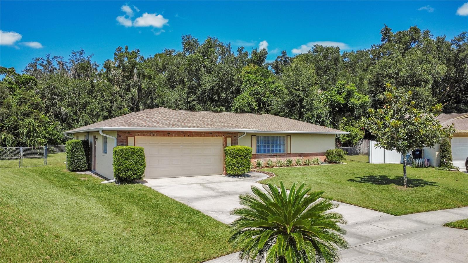 Image 30 of 36 For 4490 Foxchase Drive