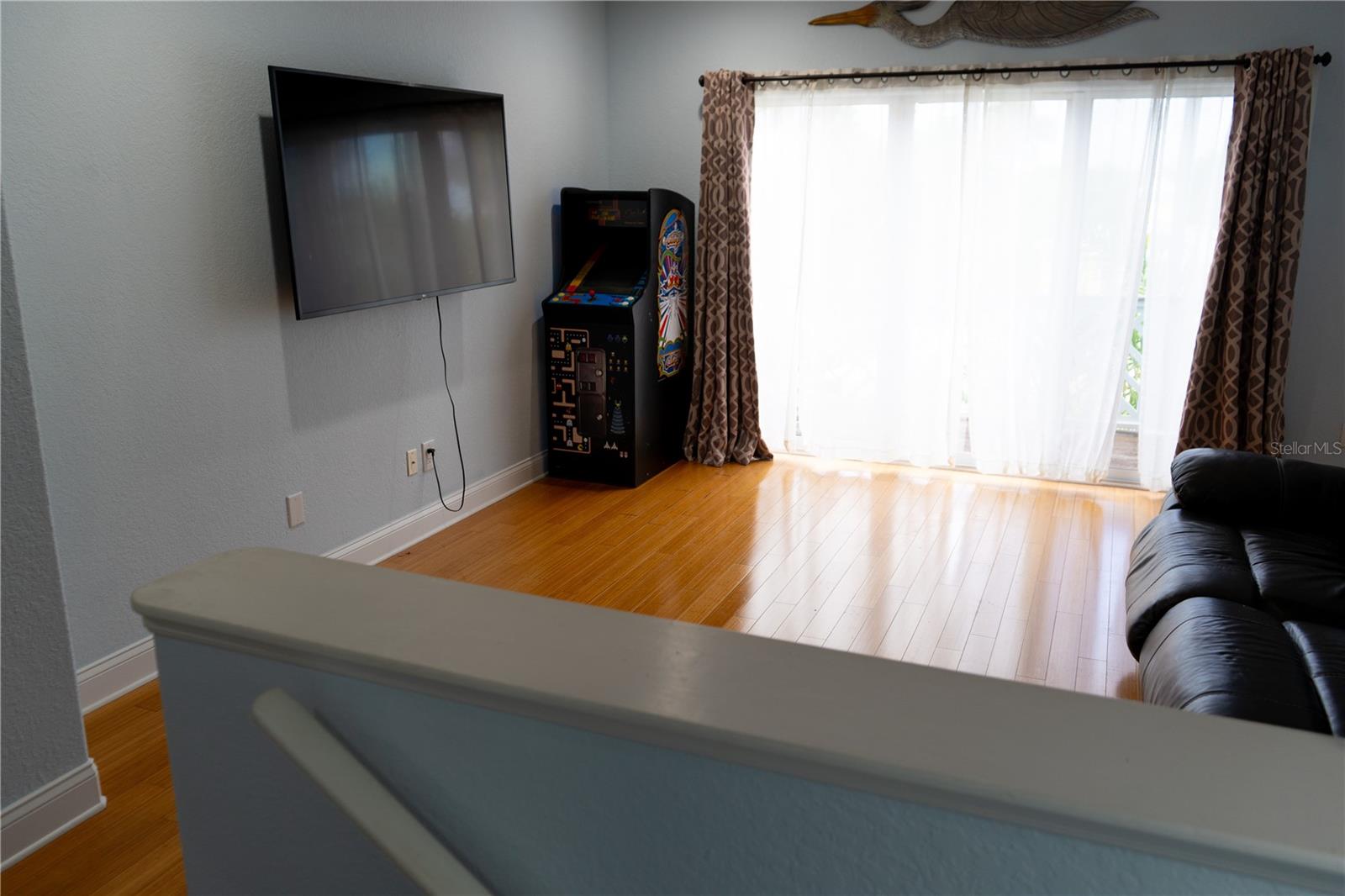 Image 13 of 47 For 3000 Ocean Shore Boulevard 19