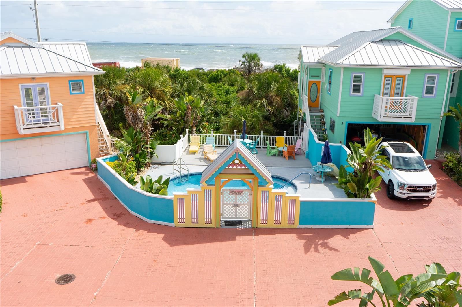 Image 2 of 47 For 3000 Ocean Shore Boulevard 19