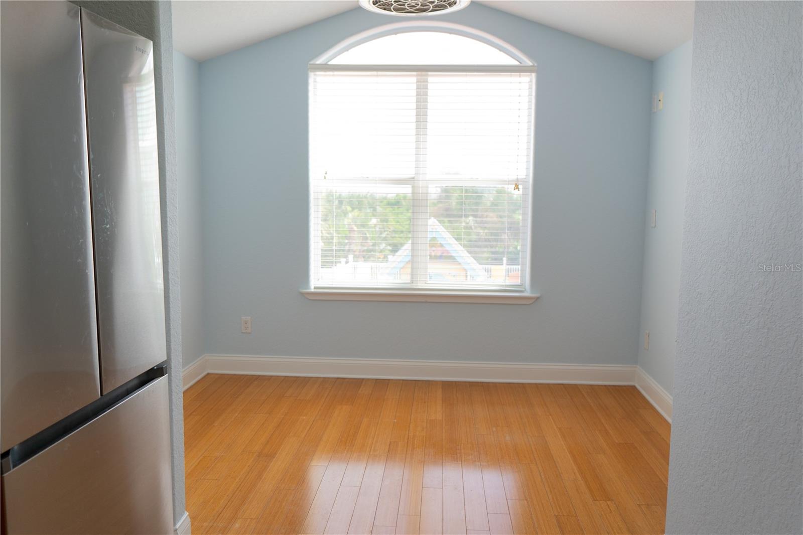 Image 21 of 47 For 3000 Ocean Shore Boulevard 19