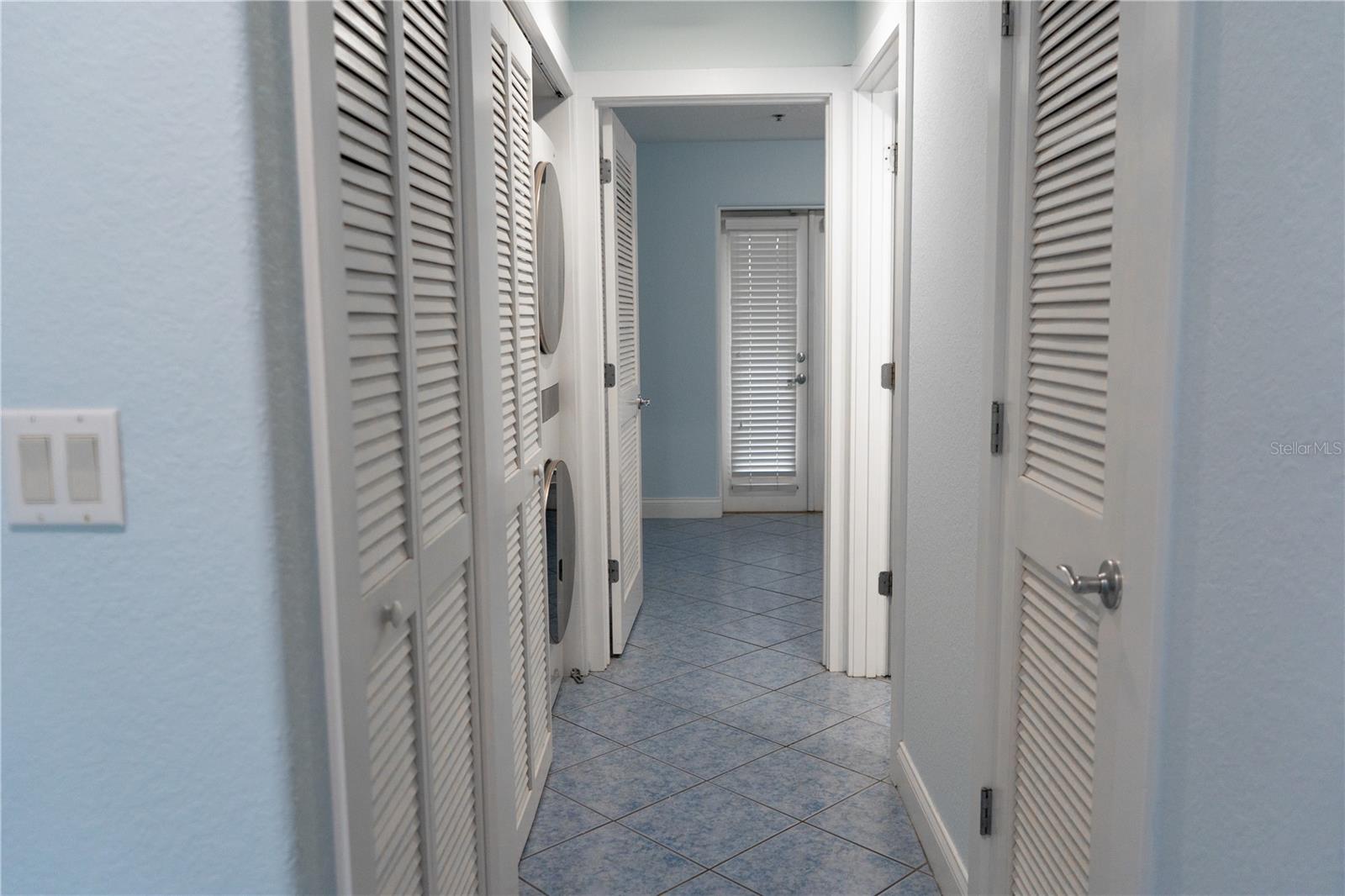 Image 4 of 47 For 3000 Ocean Shore Boulevard 19