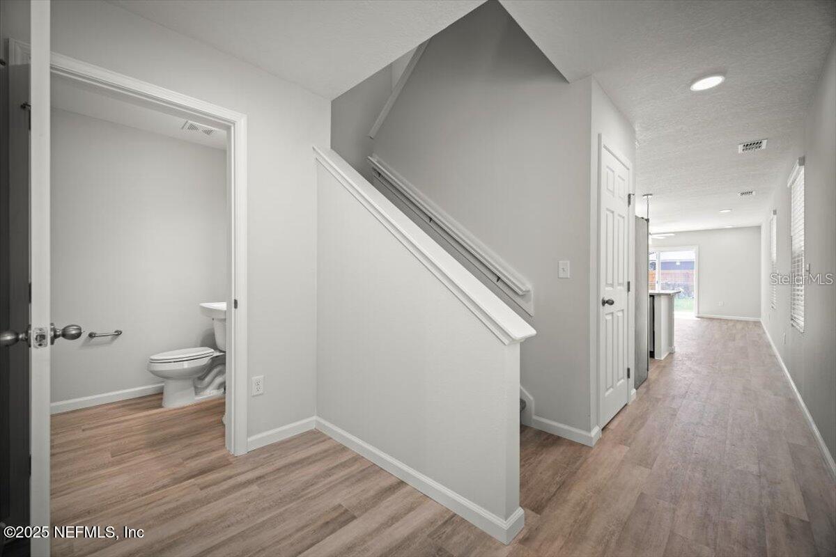 Image 9 of 18 For 8192 Dandy Avenue
