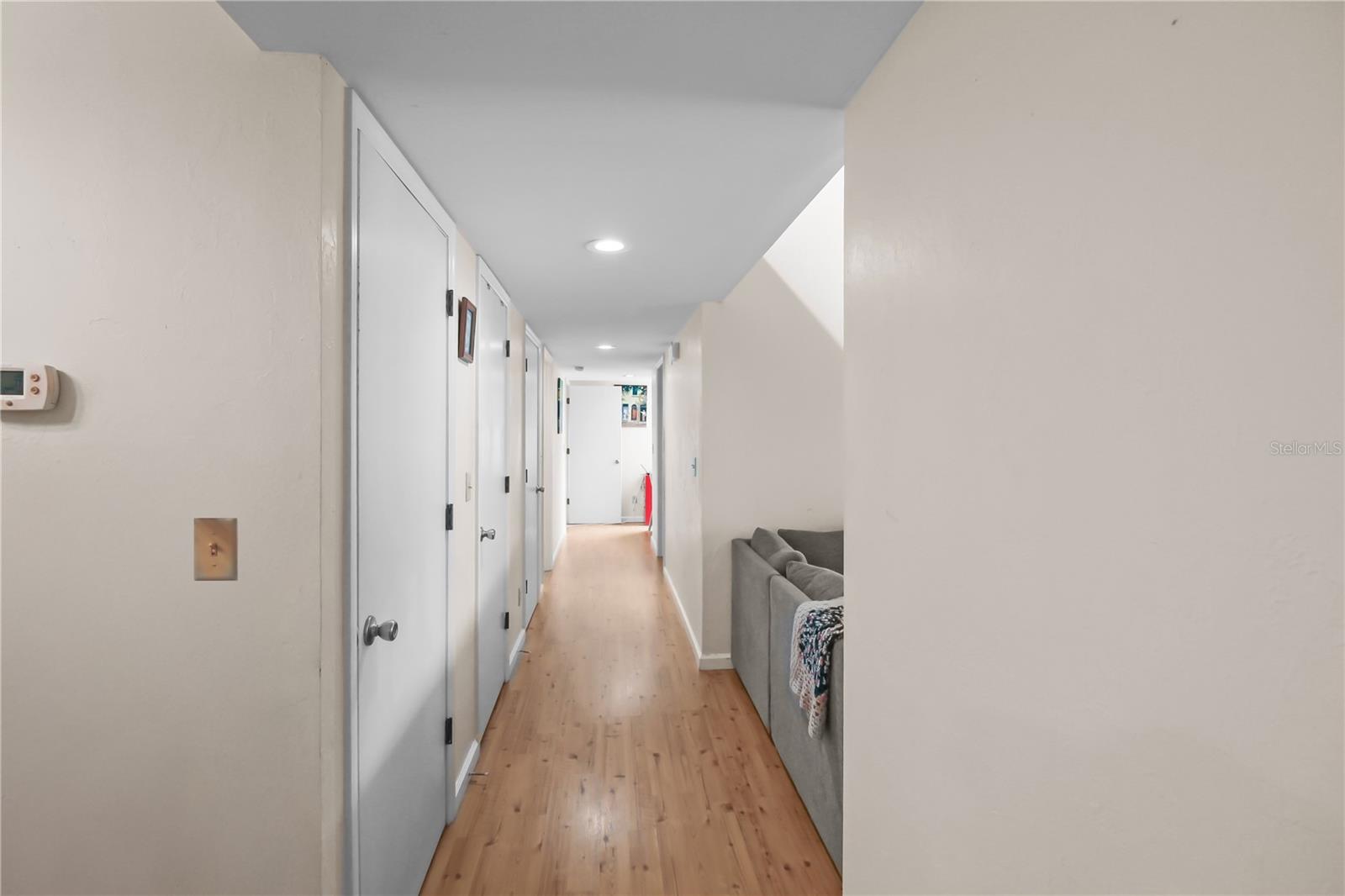 Image 9 of 18 For 3566 Camelot Drive 6