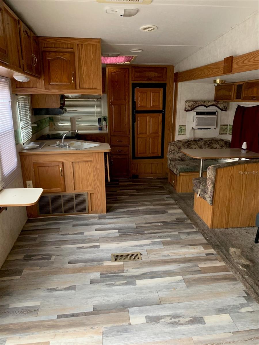 Image 2 of 12 For 3000 Clarcona Road 678