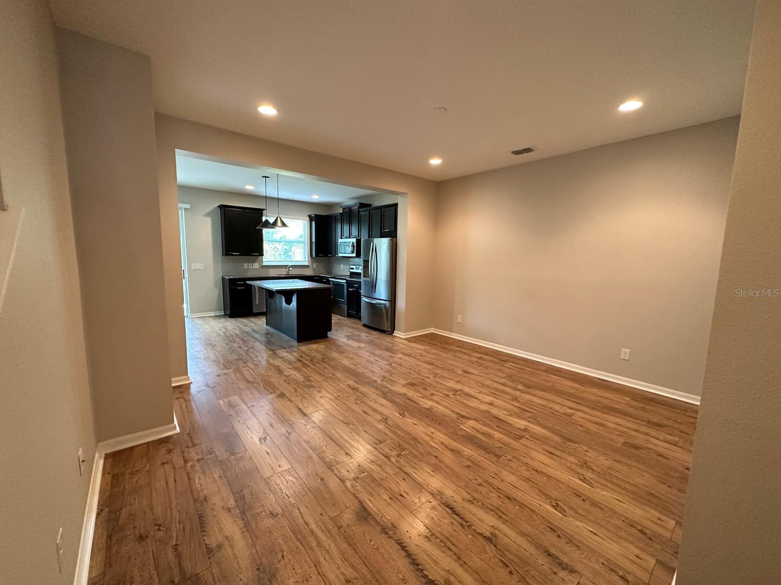 Image 11 of 39 For 3588 Brighton Park Circle