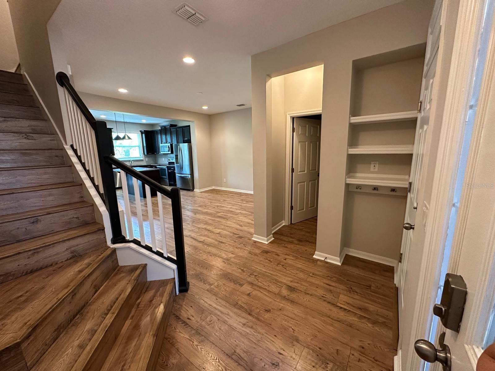 Image 6 of 39 For 3588 Brighton Park Circle