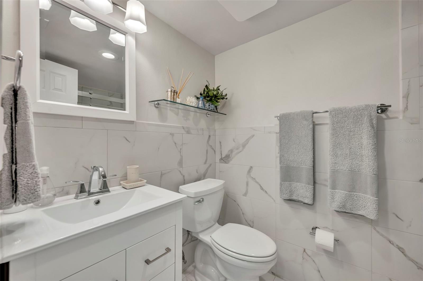 Image 13 of 22 For 535 Interlachen Avenue 203