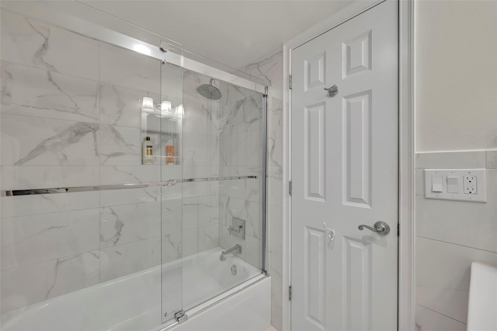 Image 14 of 22 For 535 Interlachen Avenue 203