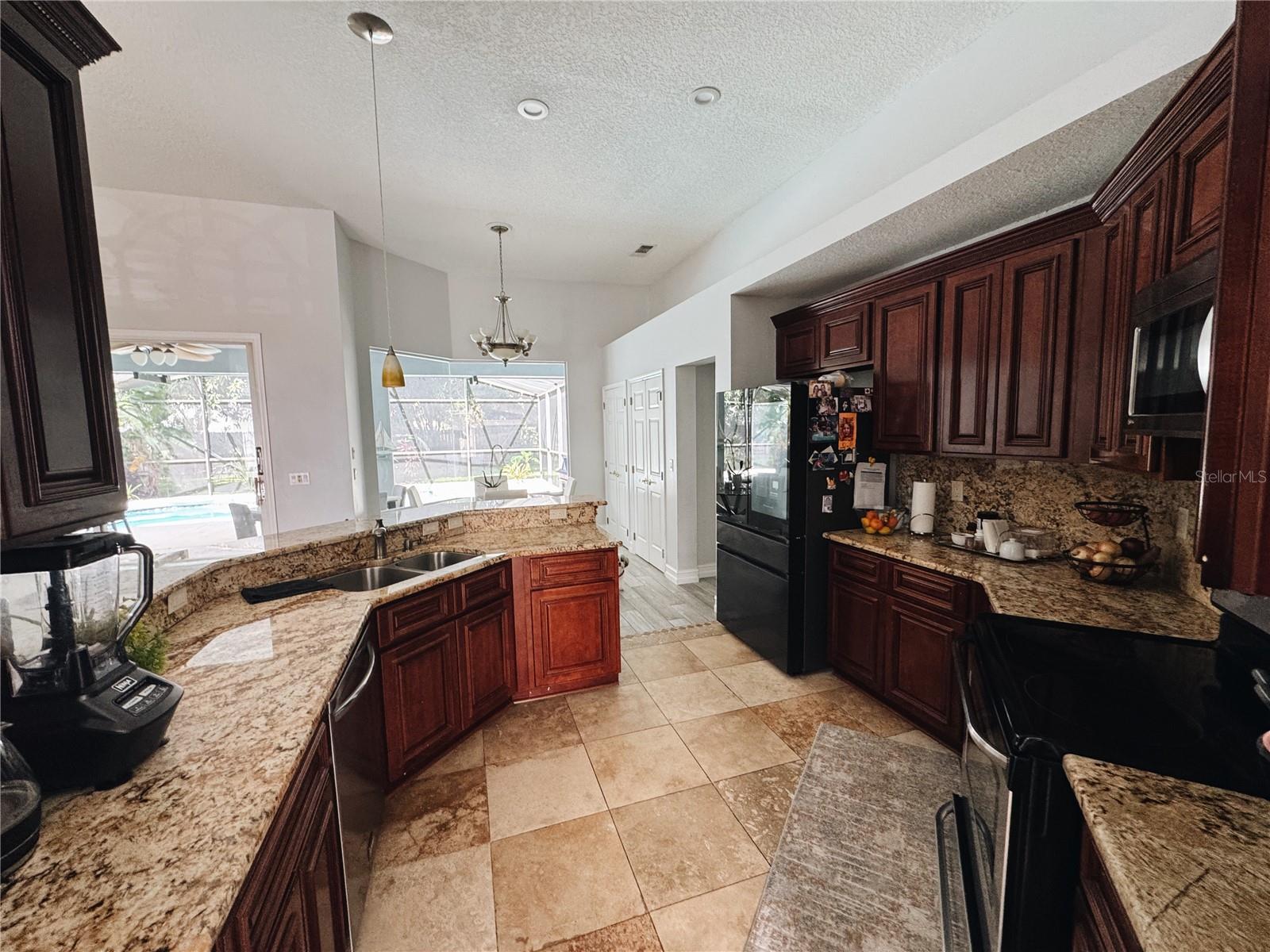 Image 12 of 37 For 10095 Brandon Circle
