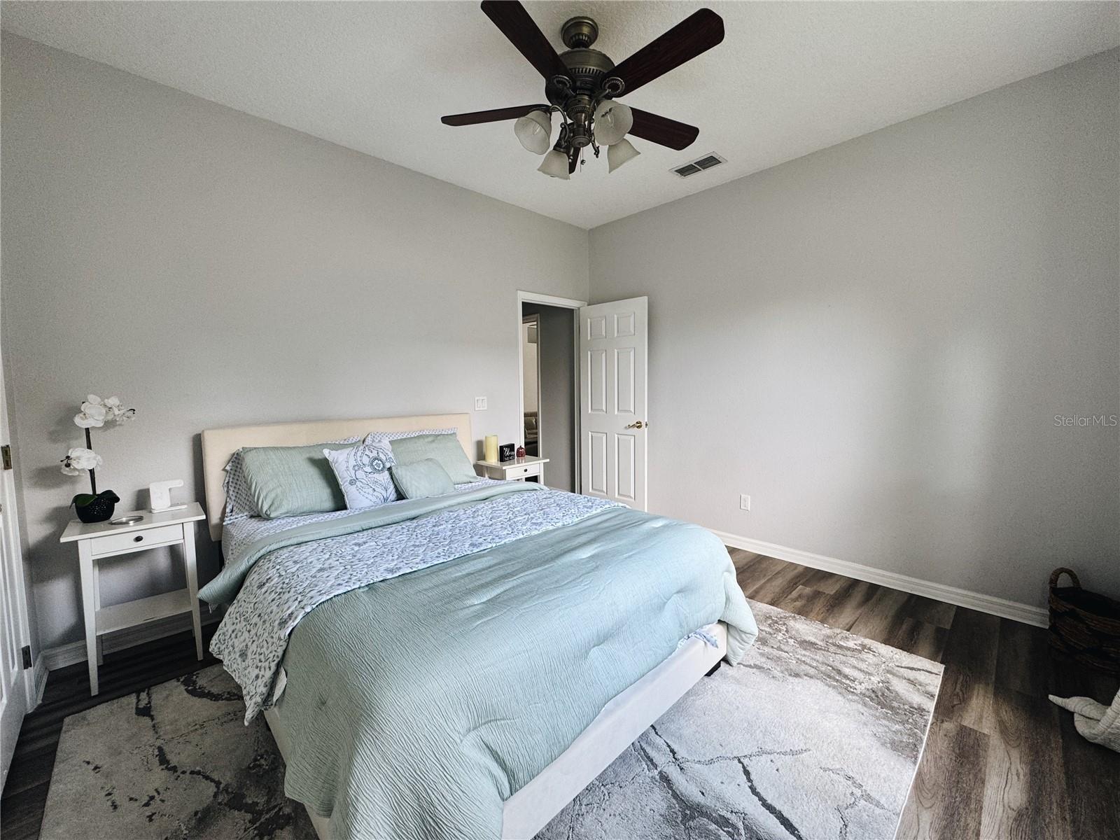 Image 19 of 37 For 10095 Brandon Circle