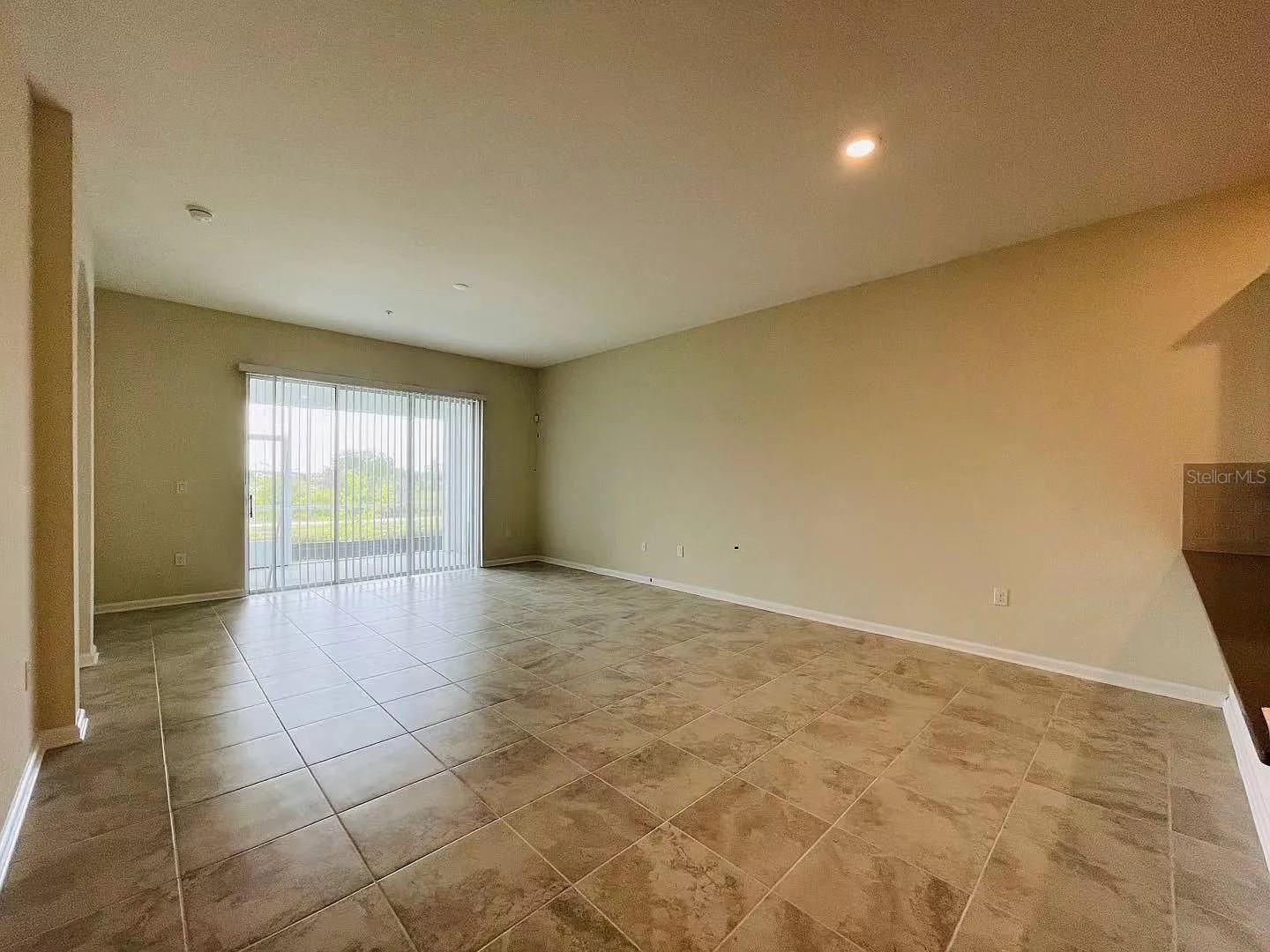 Image 12 of 49 For 1161 Drop Lane