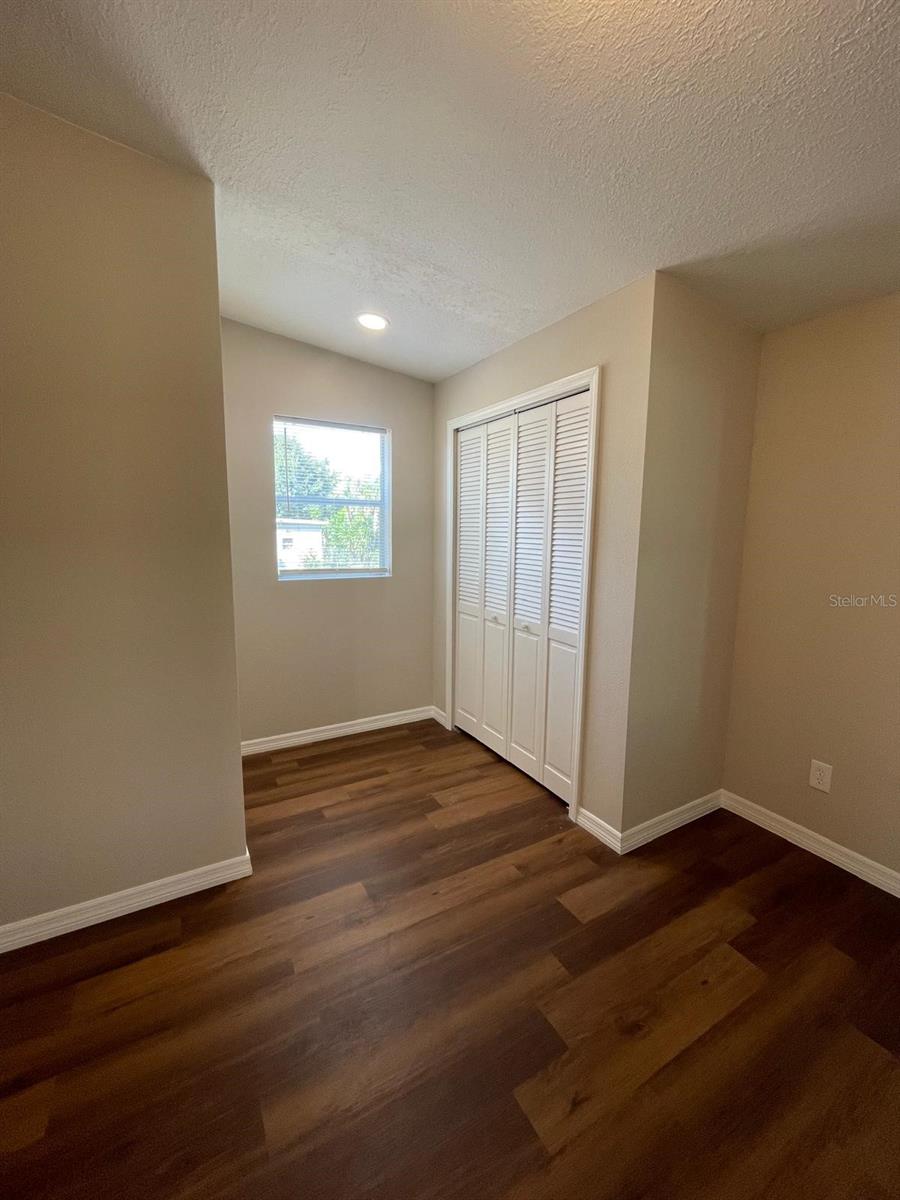 Image 23 of 37 For 14025 Royal Fern Way