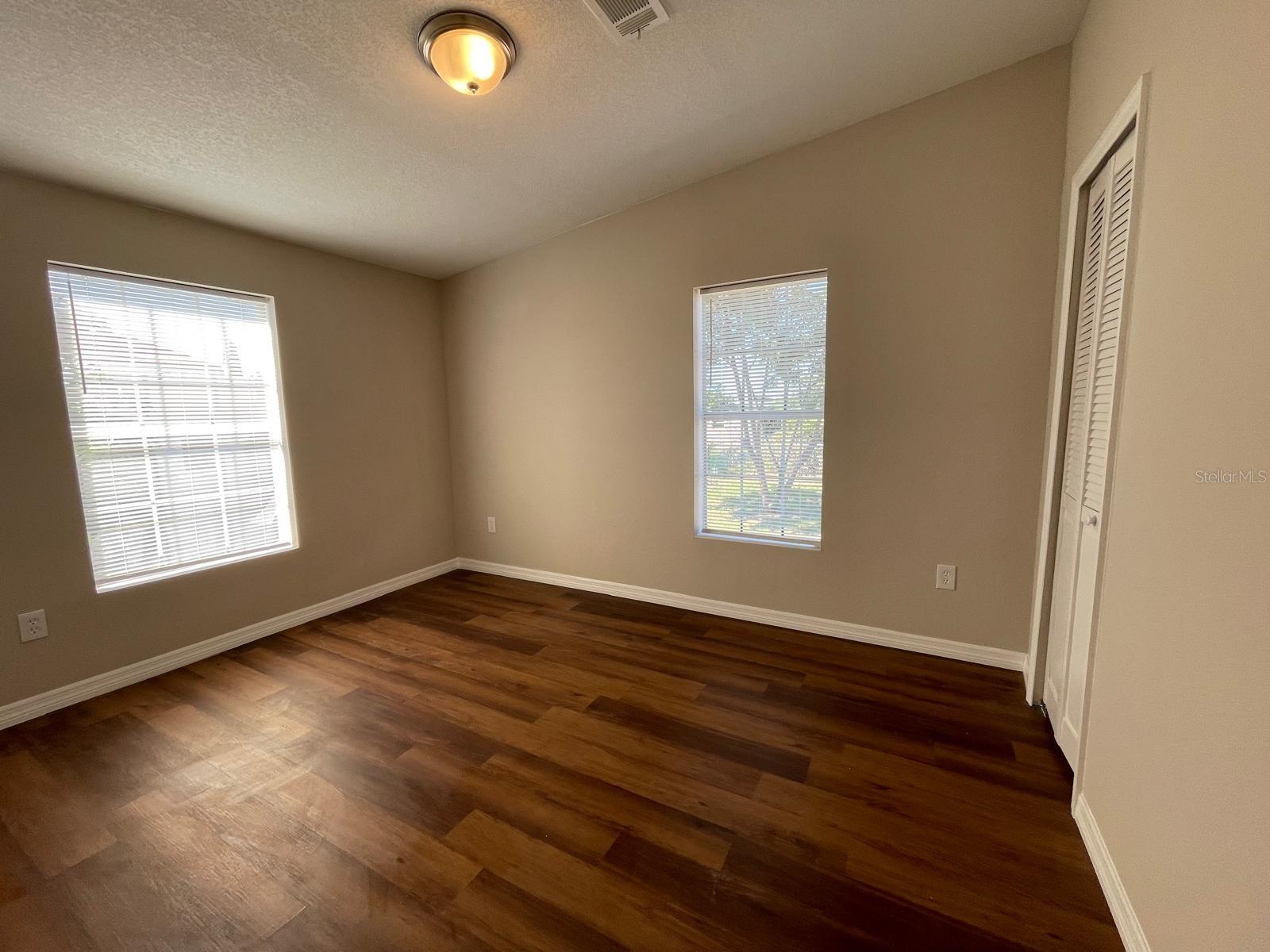 Image 24 of 37 For 14025 Royal Fern Way