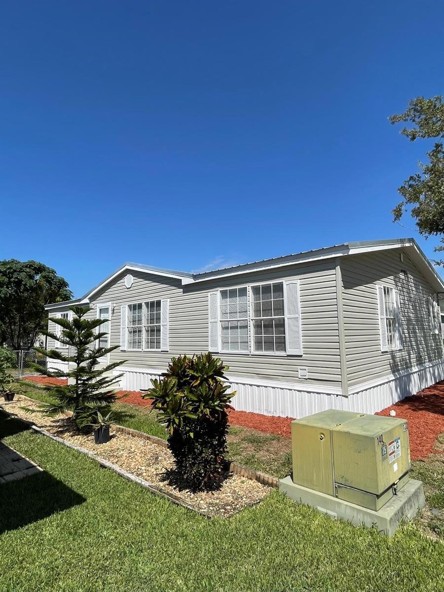 Image 3 of 37 For 14025 Royal Fern Way