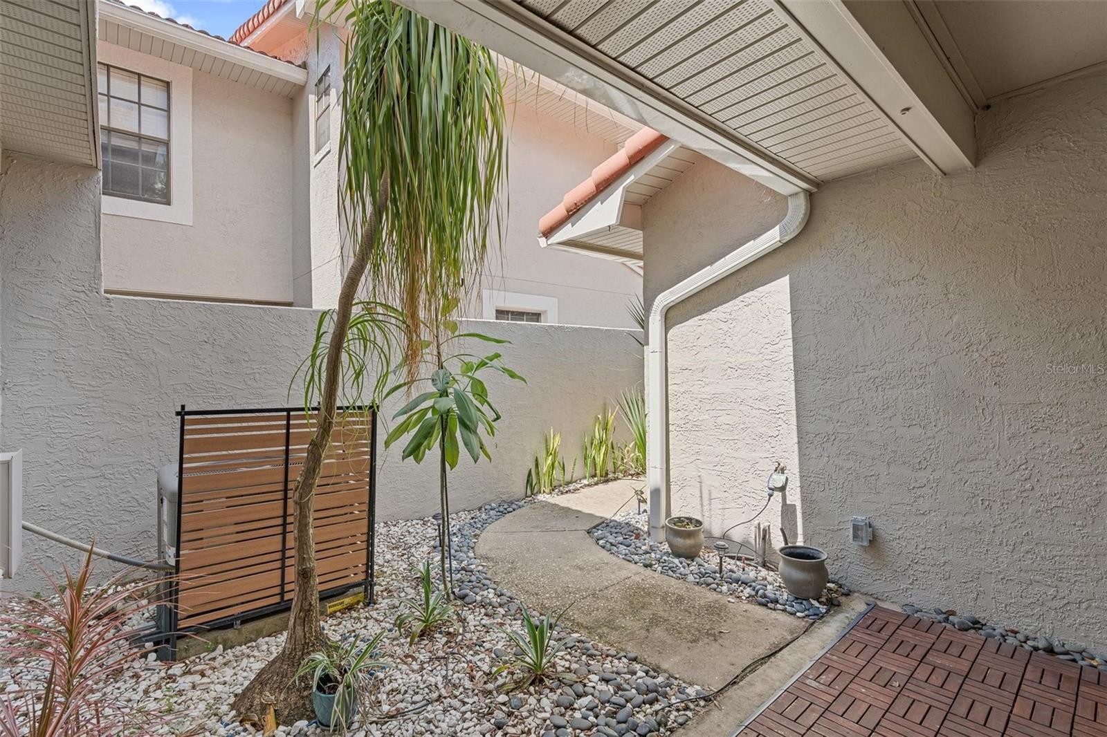 Image 14 of 78 For 8210 Ambrose Cove Way