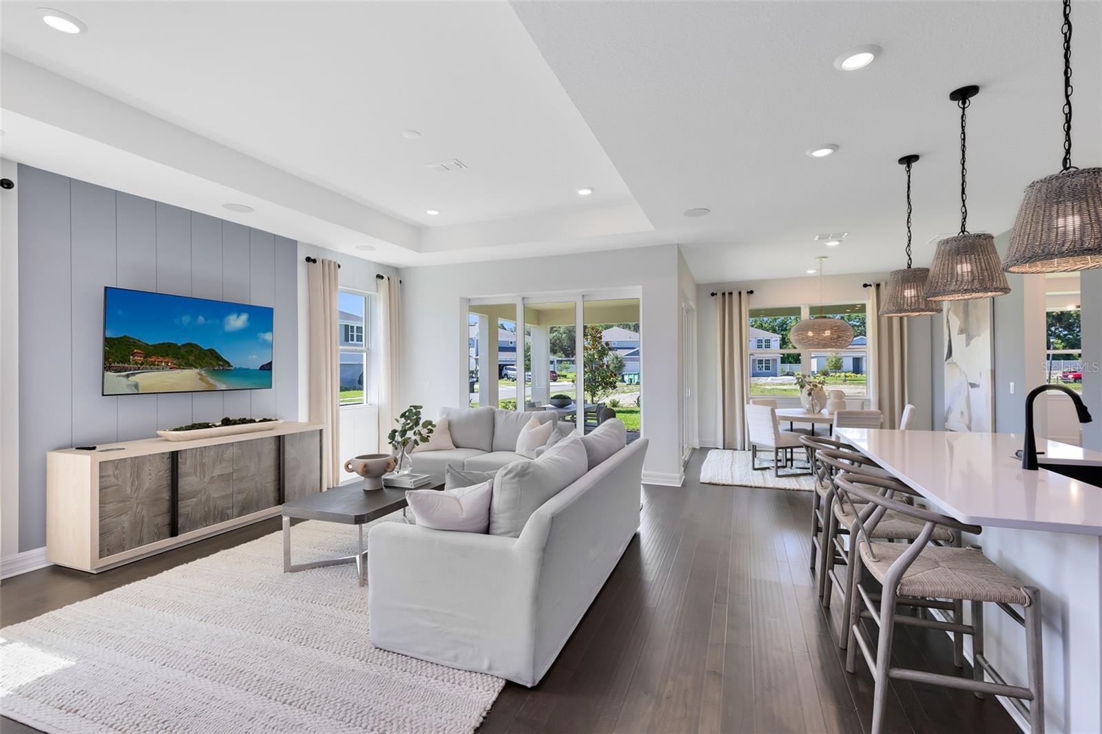 Image 13 of 30 For 6828 Willow View Avenue