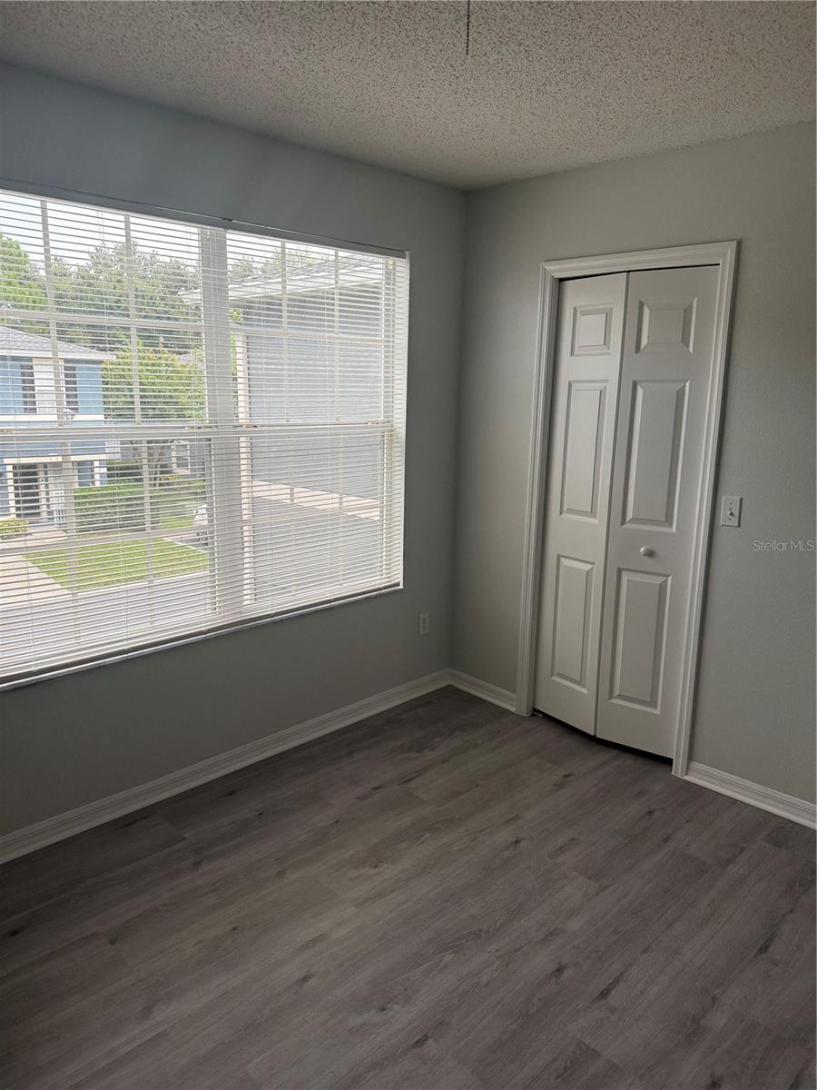 Image 19 of 21 For 13082 Lexington Summit Street