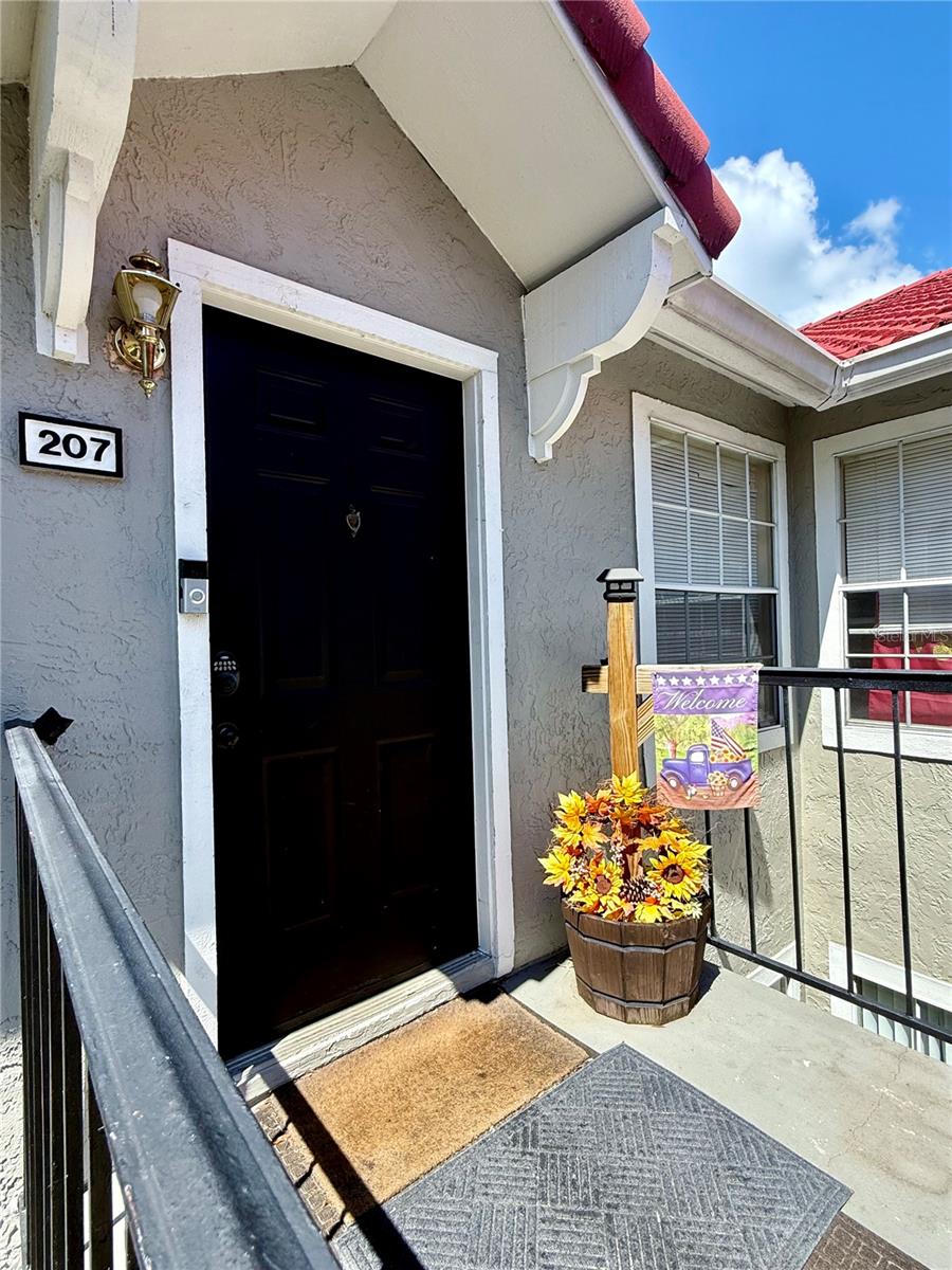 Image 3 of 33 For 905 Northern Dancer Way 207
