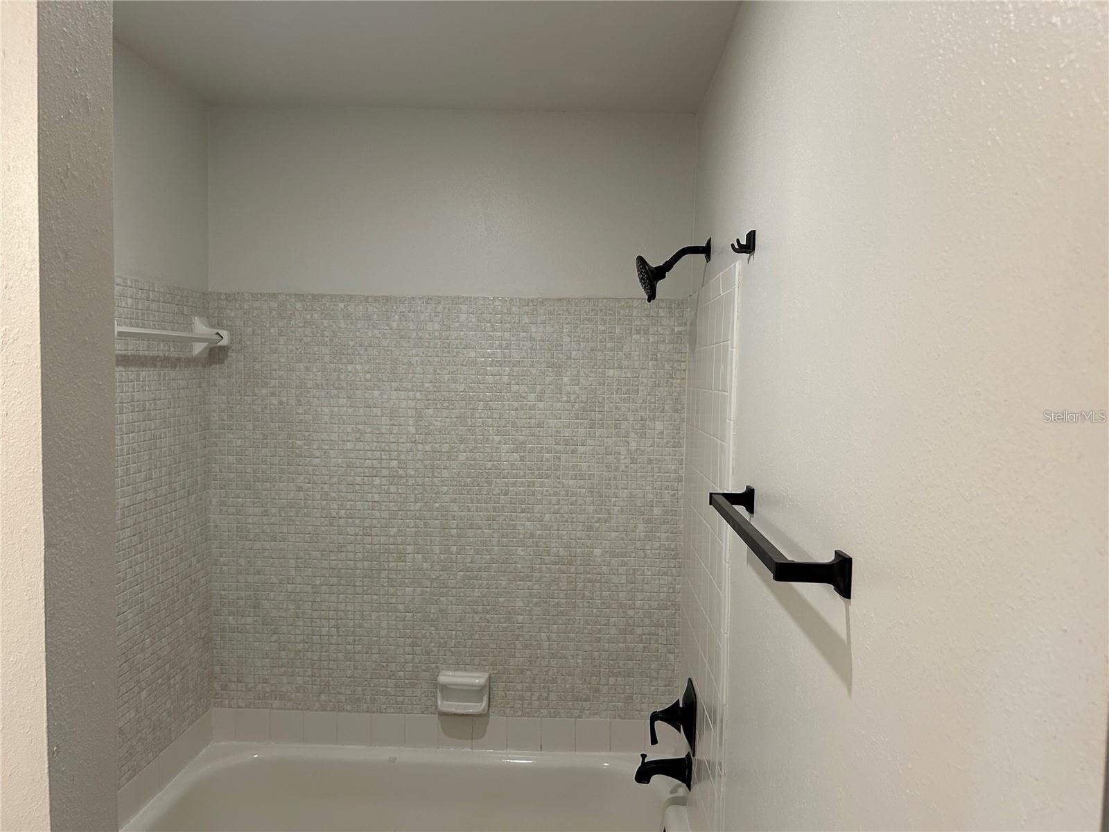 Image 7 of 16 For 528 Orange Drive 26